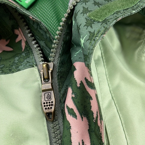 🌴🔆VOLCOM- SKI SNOWBOARD JACKET🔆🌴 - Picture 9 of 15